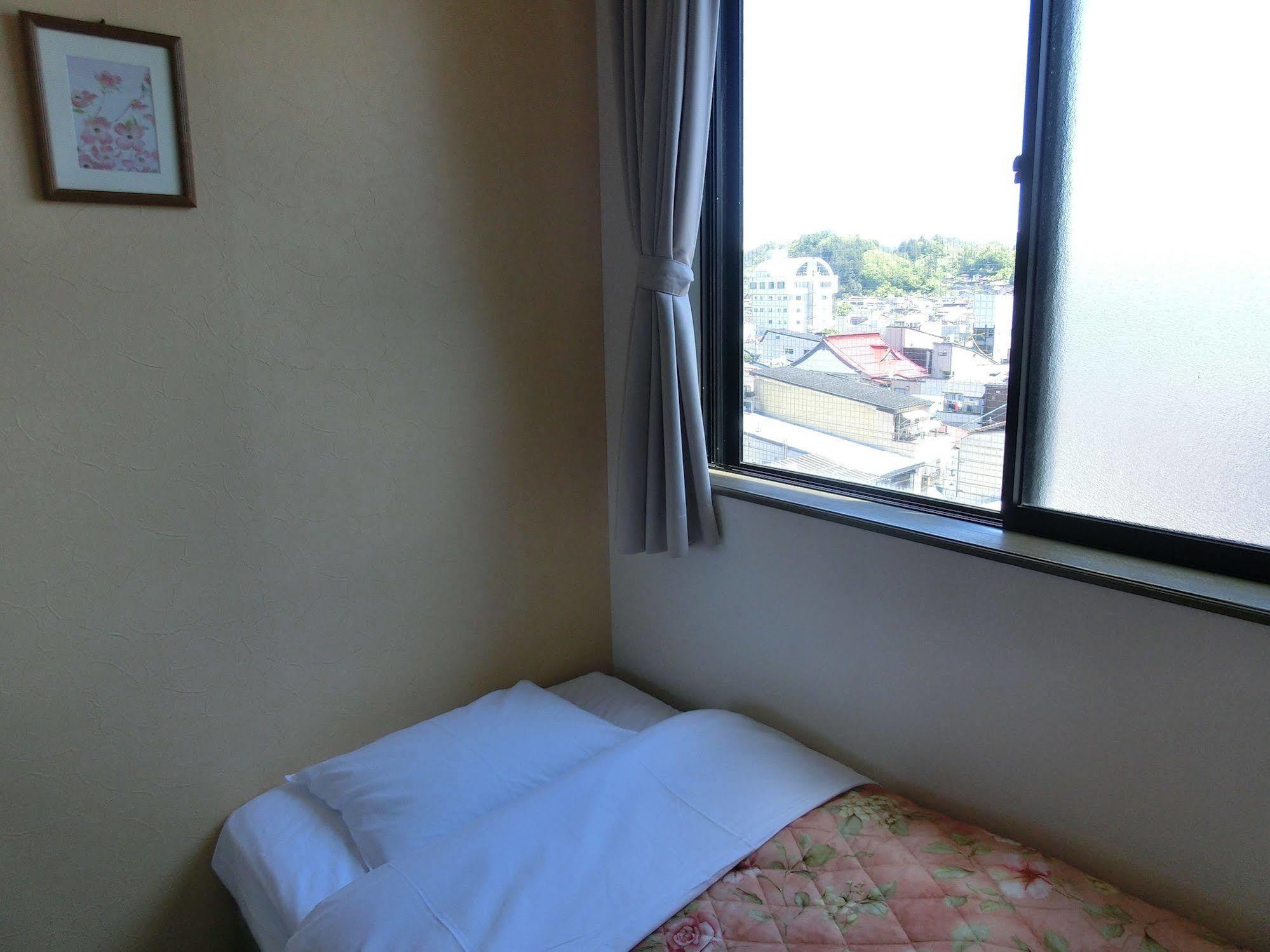 Hotel Hana Takayama  Esterno foto