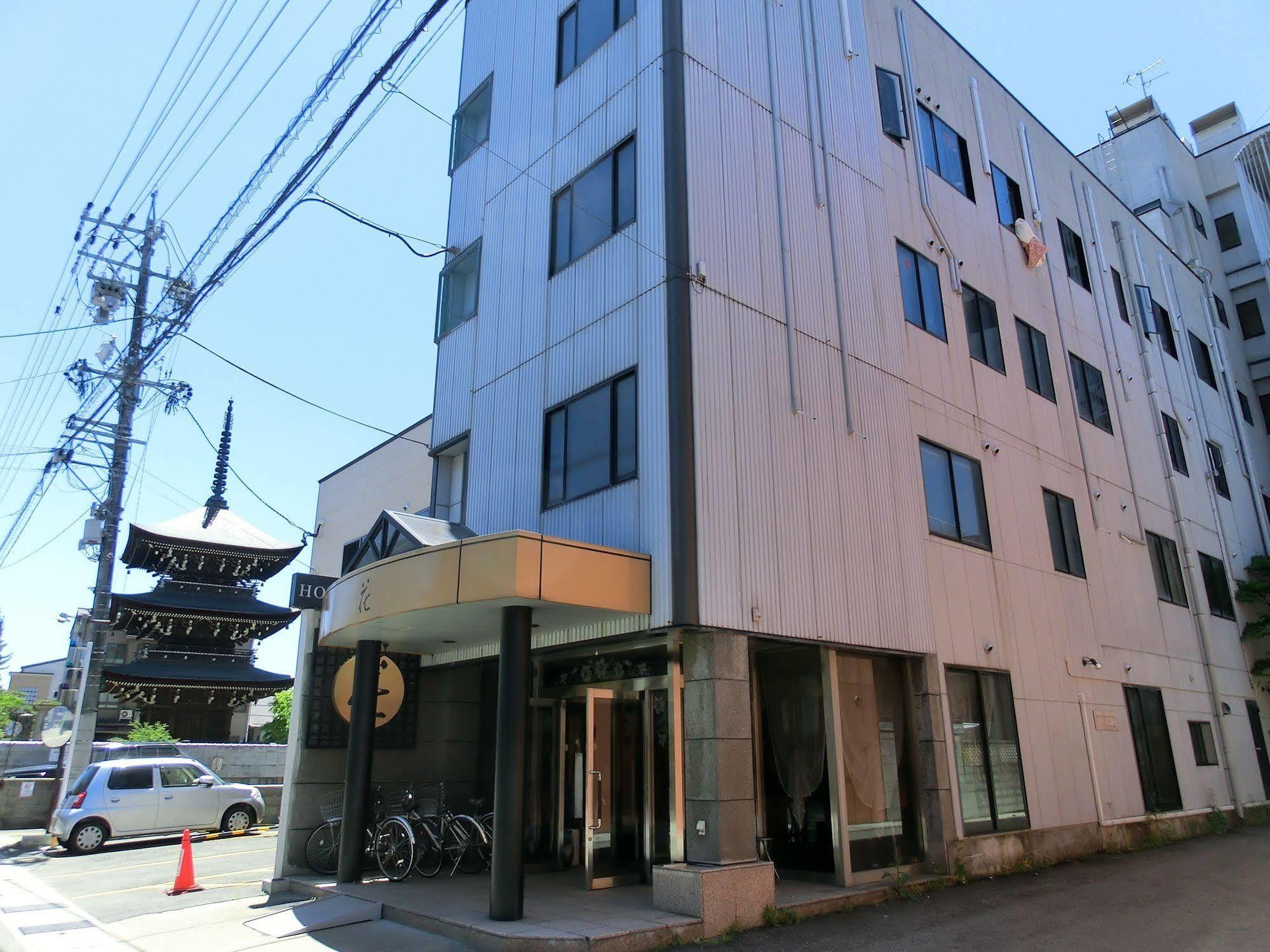 Hotel Hana Takayama  Esterno foto