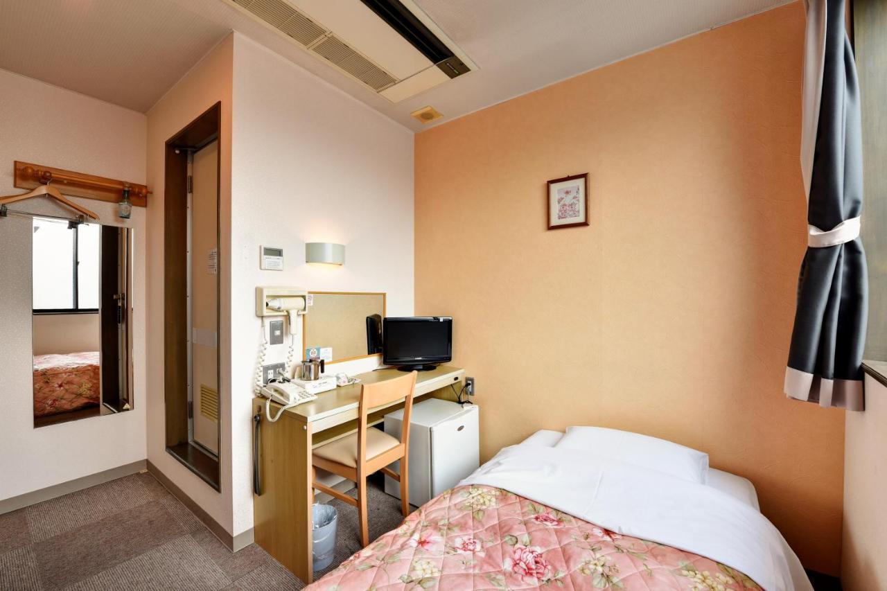 Hotel Hana Takayama  Esterno foto